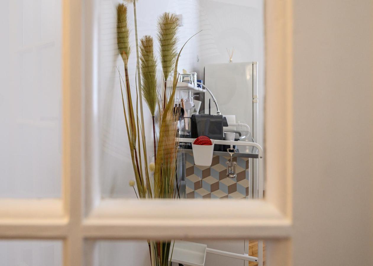 Ni Center Retro Apartment מראה חיצוני תמונה